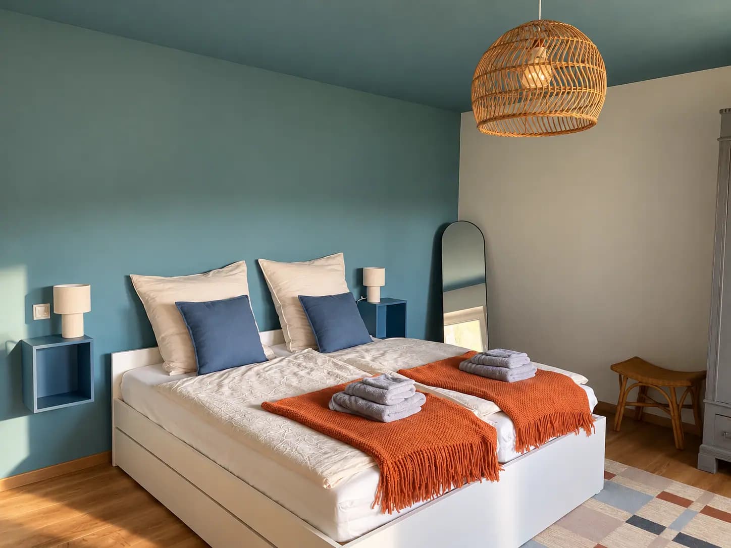 Schlafzimmer 1